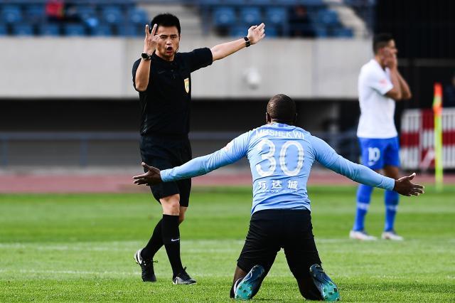 重庆力帆主场惨败，陷入降级危机的简单介绍