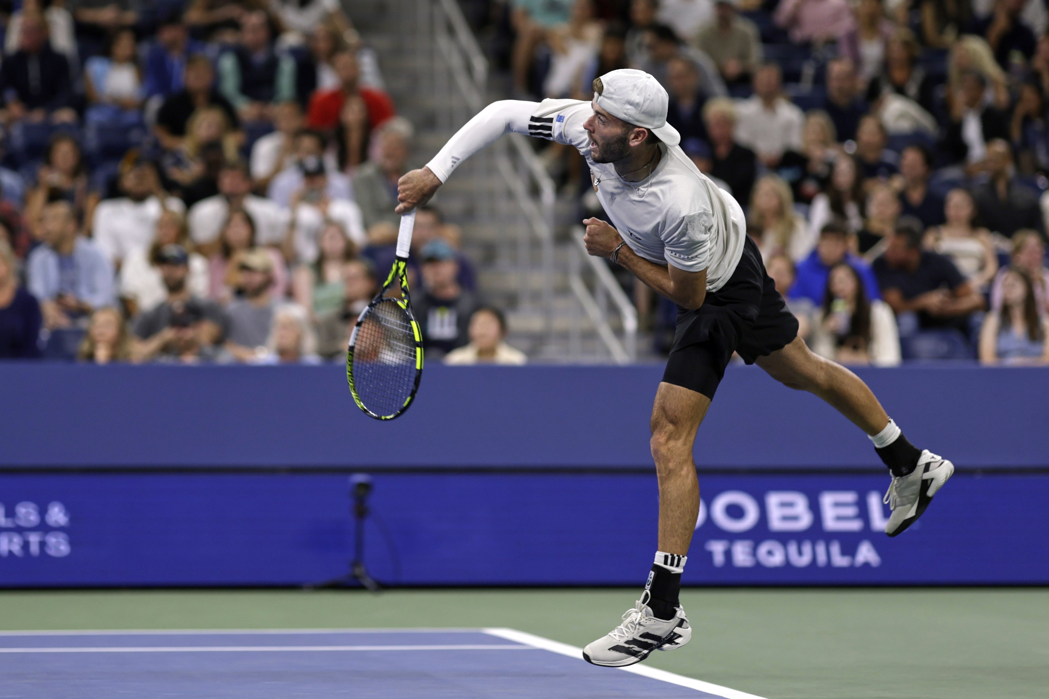 美网碾压温网，兹维列夫刷新纪录