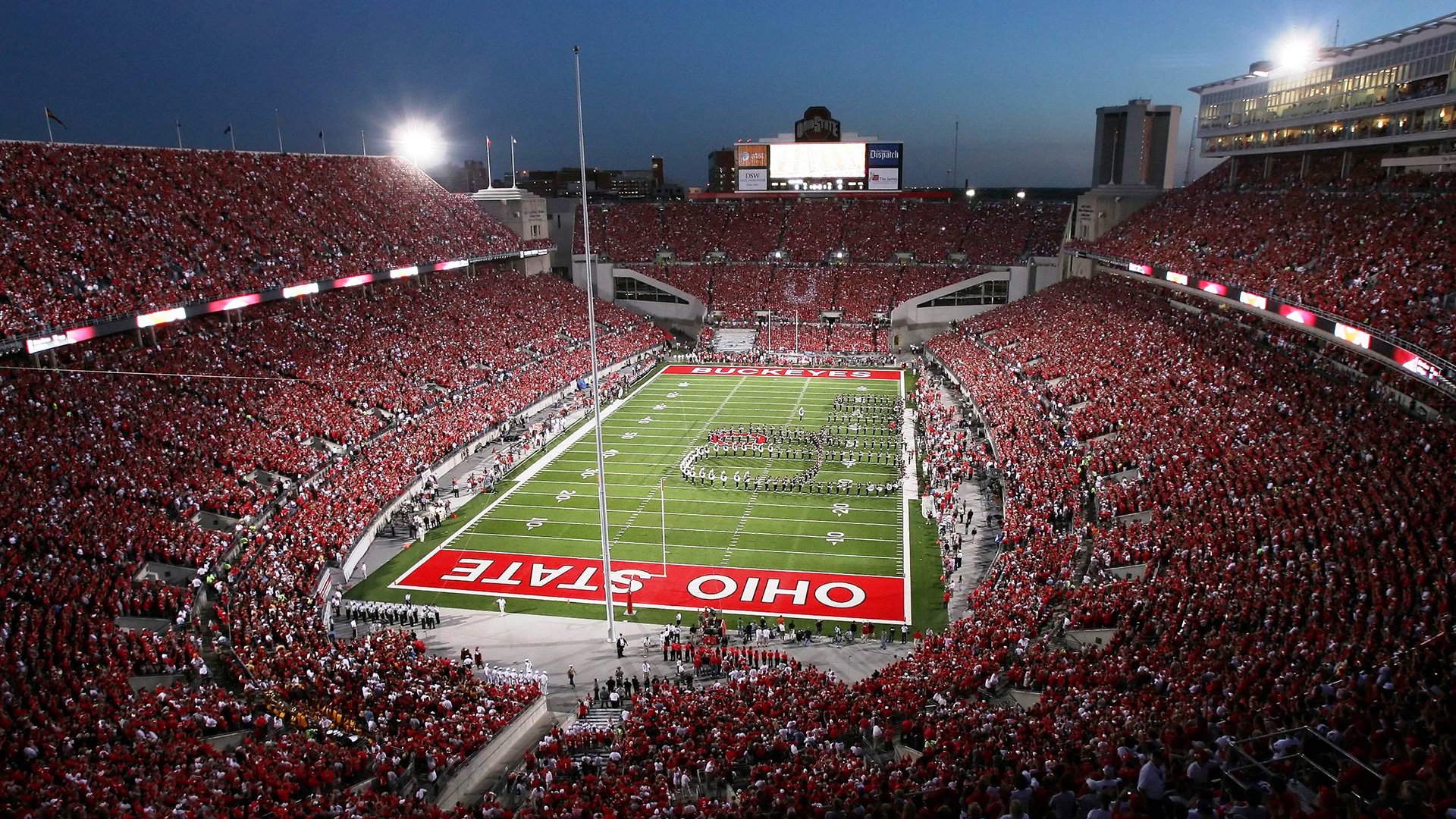 雷霆完胜太阳，利拉德惊艳四座，一场定义赛季的华丽演出